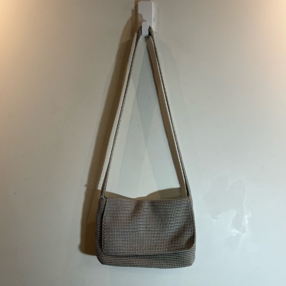 THE  SAK Crochet Messenger Style Lined Magnetic Closure Zipper Pocket Crossbody